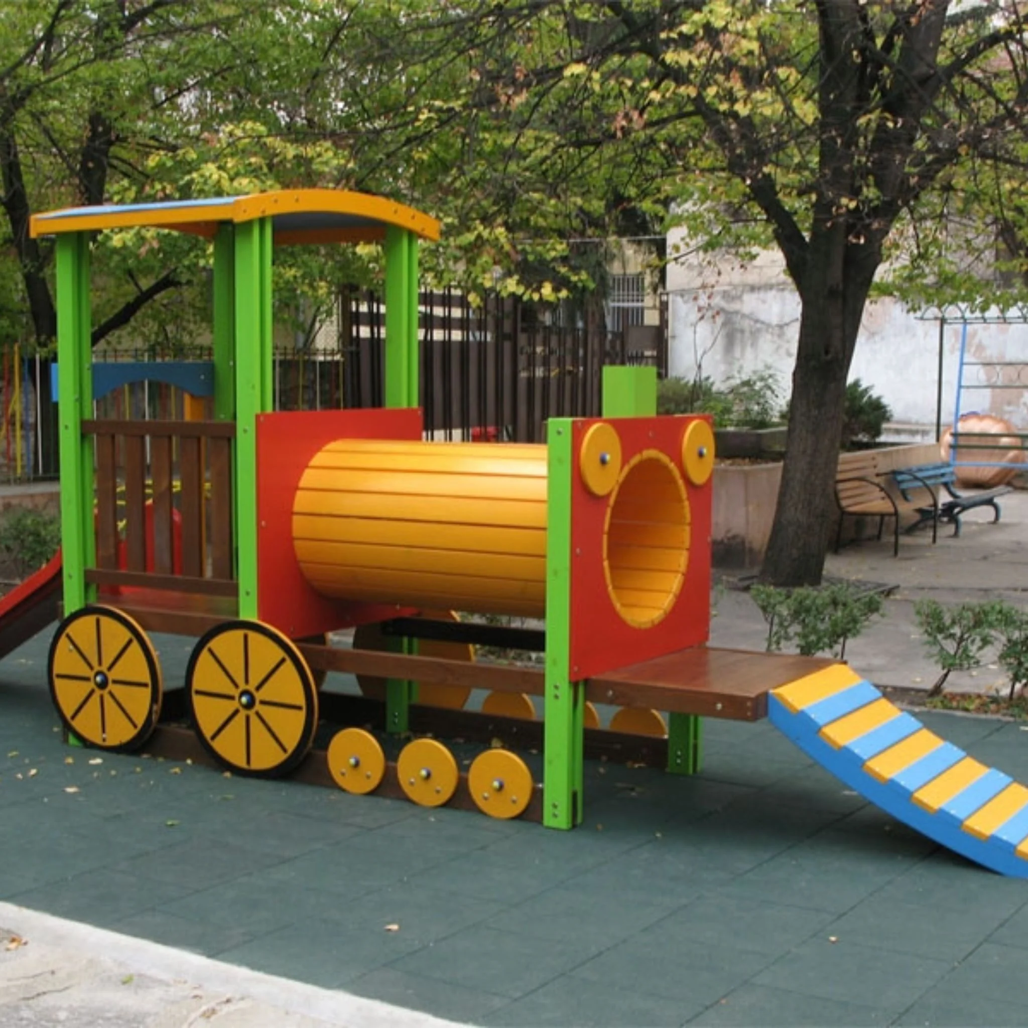 Cannons UK 50cm x 50cm x 40mm Rubber Playground Tiles (bulk discounts available) - Image 9