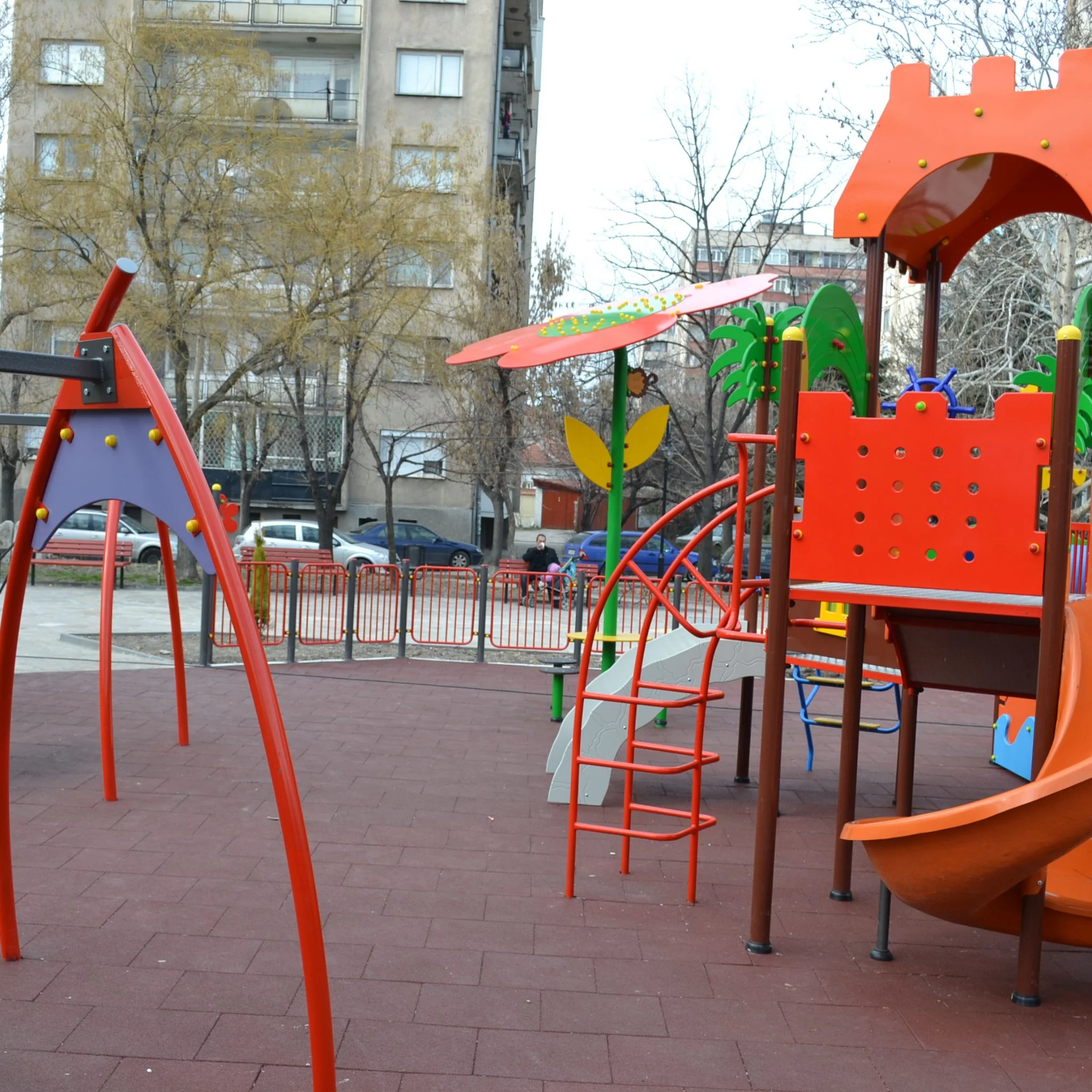 Cannons UK 50cm x 50cm x 30mm Rubber Playground Tiles (bulk discounts available) - Image 10