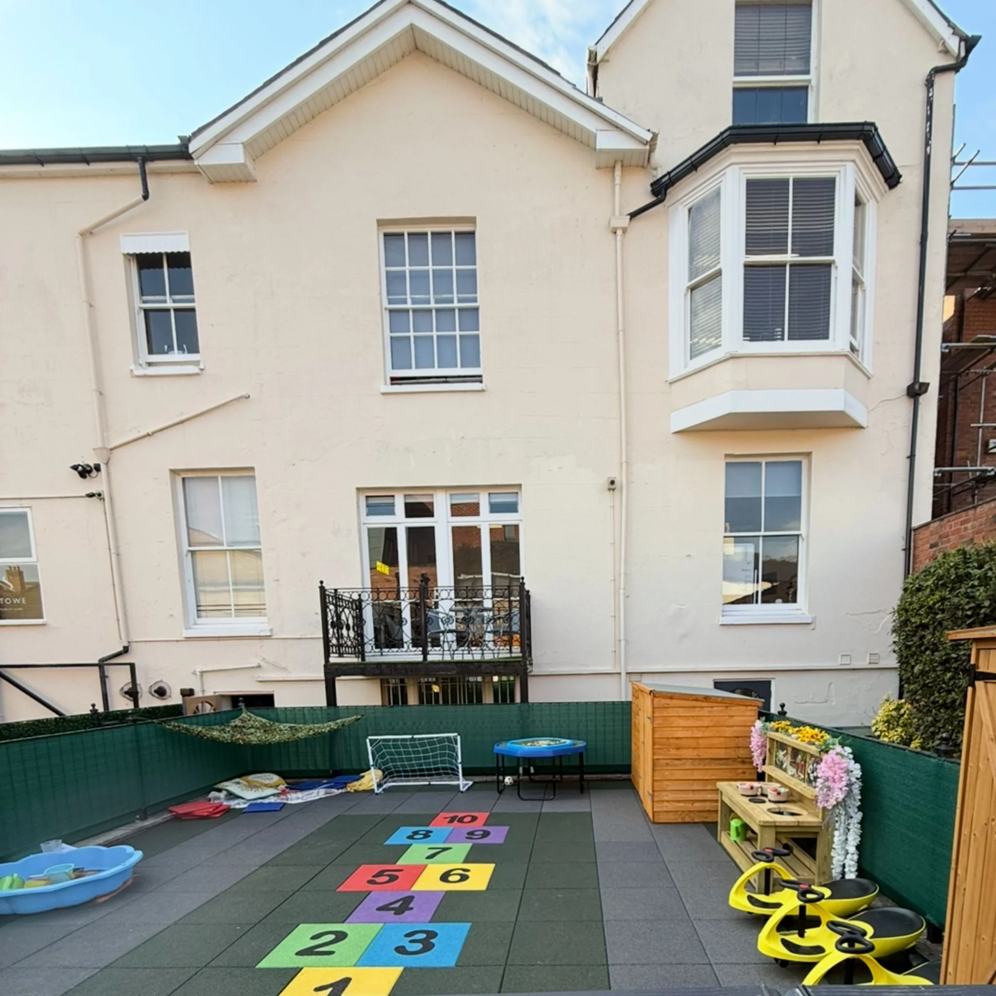 Cannons UK 50cm x 50cm x 30mm Rubber Playground Tiles Hopscotch edition - Image 3
